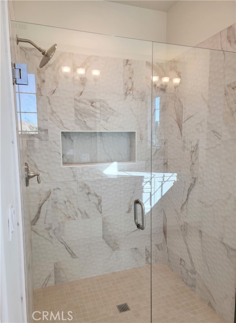 Detail Gallery Image 13 of 22 For 701 Manor Ln, Paso Robles,  CA 93446 - 4 Beds | 3 Baths