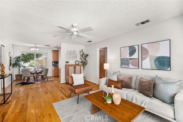 1517 Pamela Crest, Redlands CA: https://media.crmls.org/medias/098e9673-8644-4d2a-9a16-b06abfa68d04.jpg
