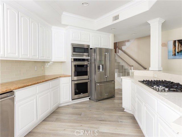 534 Francisca Avenue, Redondo Beach, California 90277, 5 Bedrooms Bedrooms, ,3 BathroomsBathrooms,Residential,Sold,Francisca,SB20239752