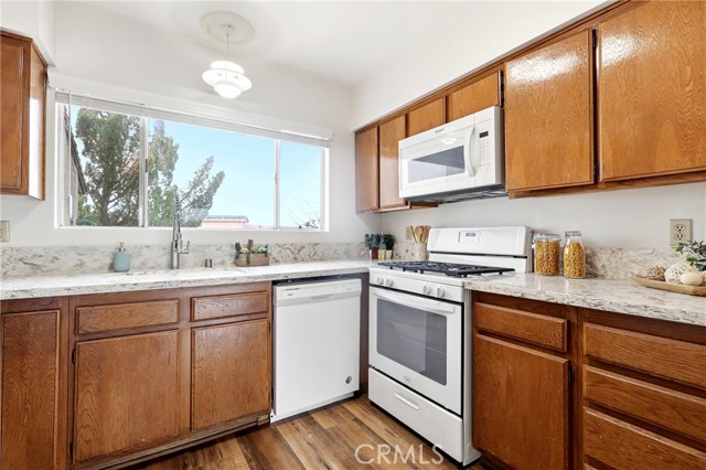 Detail Gallery Image 16 of 36 For 14530 Nautical Ln #2,  Helendale,  CA 92342 - 2 Beds | 2/1 Baths