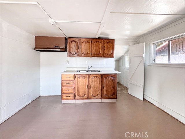 Detail Gallery Image 11 of 29 For 614 W 60th St, Los Angeles,  CA 90044 - – Beds | – Baths