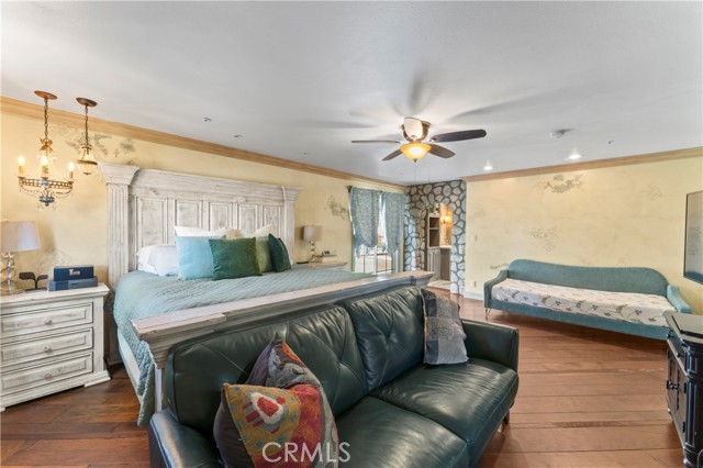 34037 Agua Dulce Canyon Road, Agua Dulce CA: https://media.crmls.org/medias/0990b6fc-249d-4da9-b109-892902444c1e.jpg