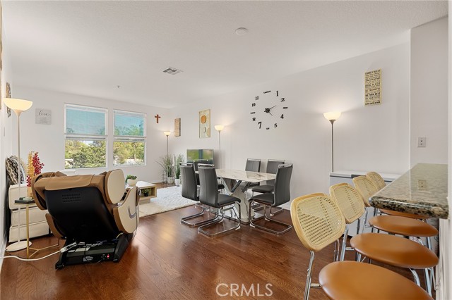 Detail Gallery Image 8 of 38 For 12688 Chapman Ave, Garden Grove,  CA 92840 - 2 Beds | 2 Baths