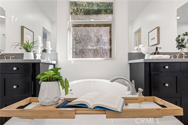 Detail Gallery Image 30 of 64 For 24910 Old Stone Way, Stevenson Ranch,  CA 91381 - 5 Beds | 5 Baths