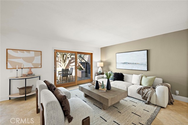 Detail Gallery Image 11 of 41 For 923 Balboa Avenue, Laguna Beach,  CA 92651 - 3 Beds | 2/1 Baths