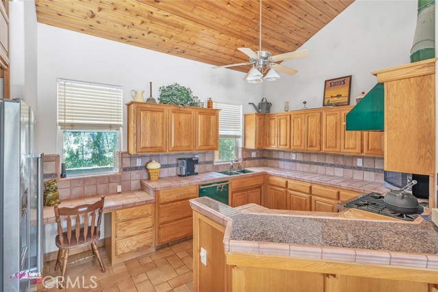 Detail Gallery Image 9 of 28 For 14718 Hwy 155, Glennville,  CA 93326 - 3 Beds | 2/1 Baths