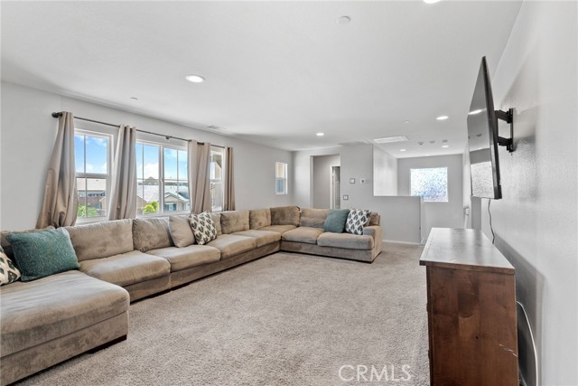 Detail Gallery Image 24 of 52 For 11832 Espola Pl, Victorville,  CA 92392 - 4 Beds | 3 Baths