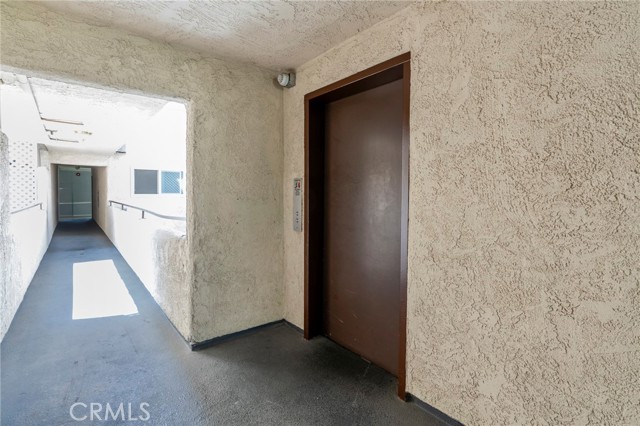Detail Gallery Image 27 of 28 For 5412 Lindley Ave #108,  Encino,  CA 91316 - 3 Beds | 2 Baths