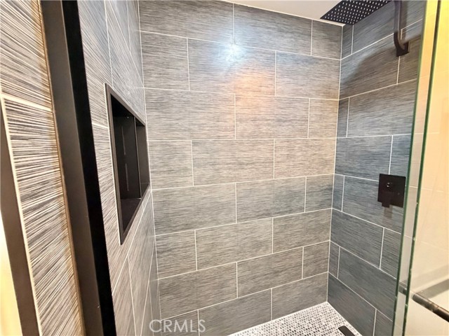 2 Bed Home for Sale in Los Angeles, California
