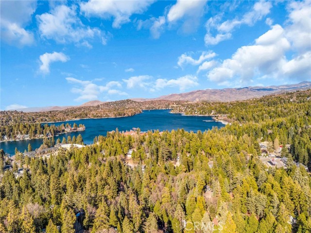 Detail Gallery Image 33 of 33 For 377 Hillside, Lake Arrowhead,  CA 92352 - 3 Beds | 2 Baths