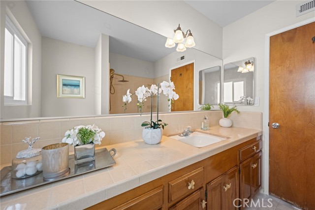 Detail Gallery Image 37 of 64 For 939 W Orange Rd, Santa Ana,  CA 92706 - 3 Beds | 2 Baths