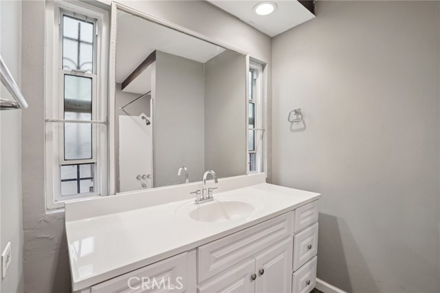 Detail Gallery Image 24 of 32 For 320 E Spruce, Inglewood,  CA 90301 - 2 Beds | 2 Baths