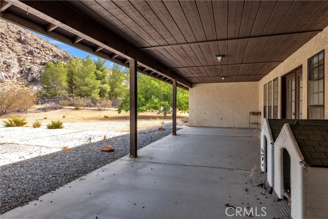 Detail Gallery Image 21 of 33 For 17167 Joshua Rd, Apple Valley,  CA 92307 - 4 Beds | 2 Baths