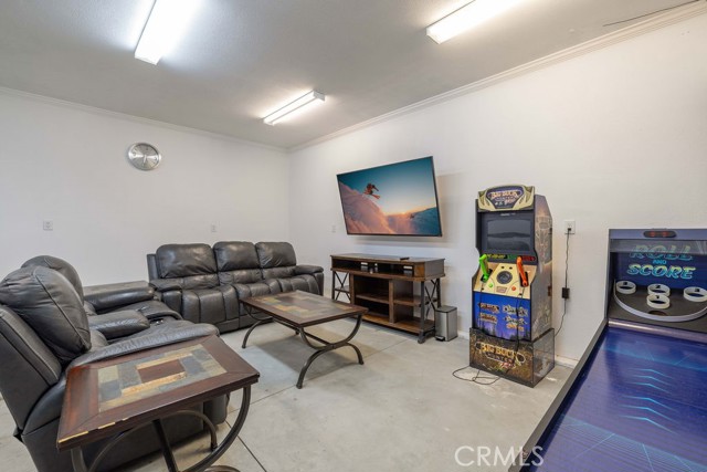 Detail Gallery Image 37 of 45 For 1842 Baldwin Lake, Big Bear City,  CA 92314 - 3 Beds | 2/1 Baths