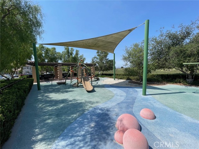 Detail Gallery Image 26 of 29 For 152 Elkhorn, Irvine,  CA 92618 - 2 Beds | 2/1 Baths