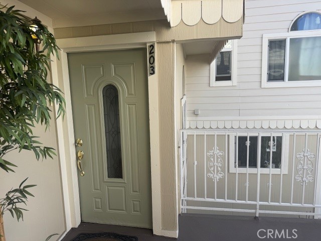 Detail Gallery Image 2 of 23 For 428 N Hollywood Way #203,  Burbank,  CA 91505 - 2 Beds | 2 Baths