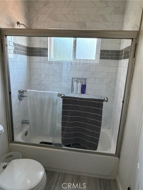 Detail Gallery Image 17 of 28 For 4622 W 156th, Lawndale,  CA 90260 - 3 Beds | 3 Baths