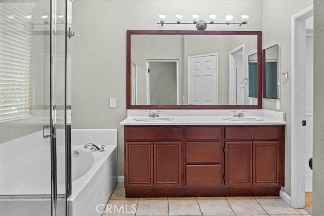 Detail Gallery Image 20 of 41 For 3954 Woburn Ct, Palmdale,  CA 93551 - 5 Beds | 2 Baths
