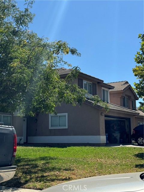 Detail Gallery Image 2 of 9 For 2407 Galisteo St, Corona,  CA 92882 - 3 Beds | 2/1 Baths