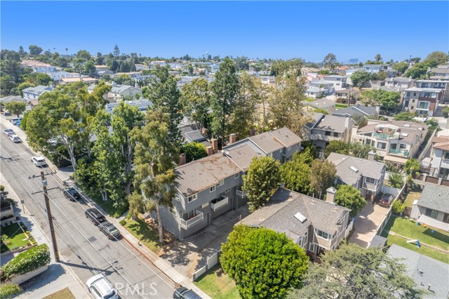 1917 Nelson Avenue, Redondo Beach, California 90278, 3 Bedrooms Bedrooms, ,2 BathroomsBathrooms,Residential,Sold,Nelson,SB22174600