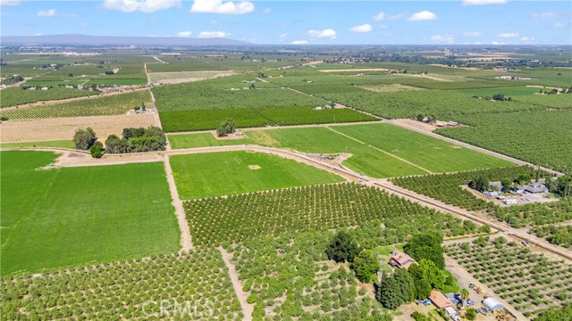 8340 West Lane, Winton CA: https://media.crmls.org/medias/0999b254-4196-46b8-baa0-0ed77fd33503.jpg