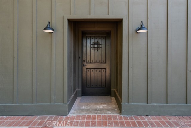Detail Gallery Image 5 of 39 For 6200 Woodlake Ave, Woodland Hills,  CA 91367 - 3 Beds | 2 Baths