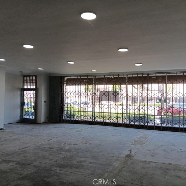 13252 Hawthorne Boulevard, Hawthorne, California 90250, ,Commercial Lease,For Rent,13252 Hawthorne Boulevard,CRSB24134874