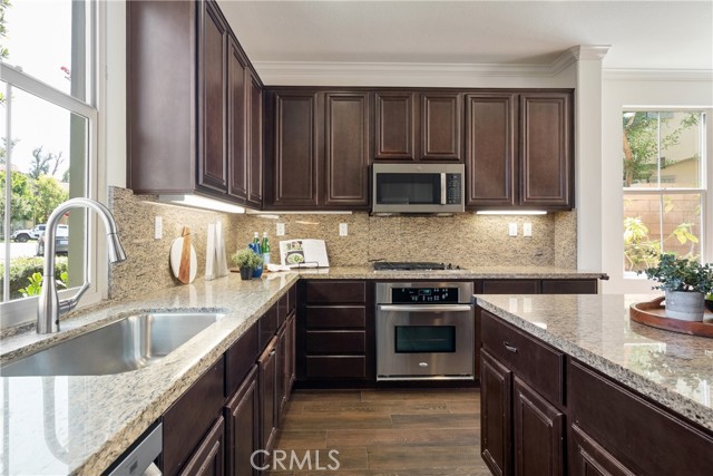 Detail Gallery Image 18 of 39 For 42 Land Grant, Irvine,  CA 92618 - 4 Beds | 3 Baths