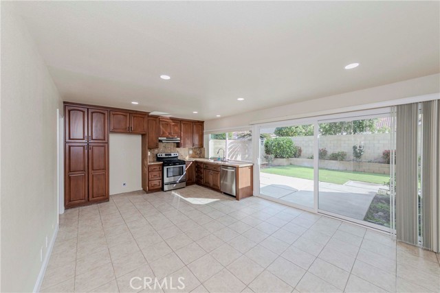 Detail Gallery Image 9 of 24 For 17502 De Oro Ct, Cerritos,  CA 90703 - 3 Beds | 2 Baths