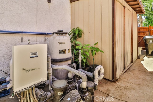 Detail Gallery Image 60 of 61 For 13910 Mountain View Pl, Sylmar,  CA 91342 - 5 Beds | 3 Baths