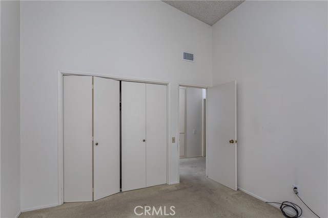 Detail Gallery Image 21 of 39 For 6849 Whitaker Ave, Lake Balboa,  CA 91406 - 3 Beds | 2 Baths