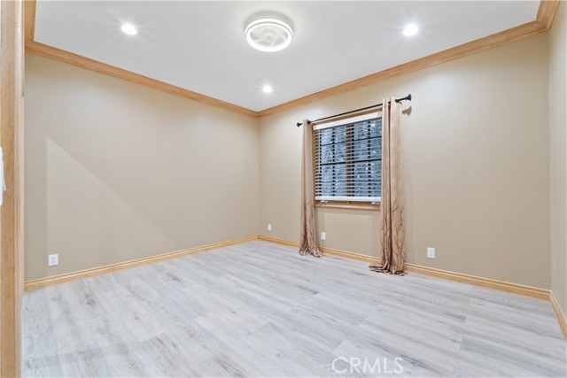 6011 Paseo La Vista, Woodland Hills CA: https://media.crmls.org/medias/099ec936-7683-4b04-82dc-c4d3587fe5d0.jpg