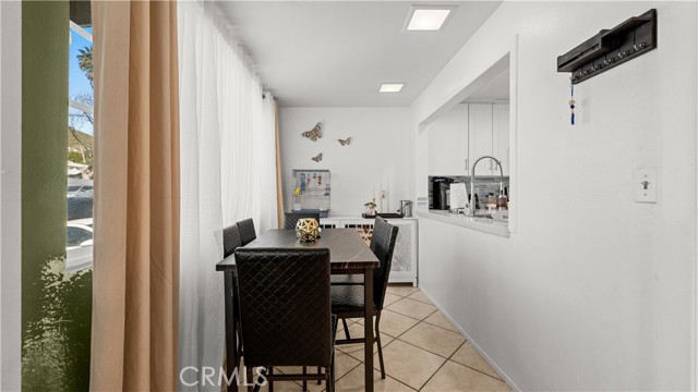 Image 14 of 31 For 28140 Tambora Drive