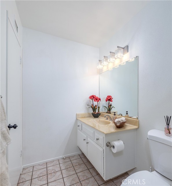 Detail Gallery Image 16 of 32 For 13131 Ferndale, Garden Grove,  CA 92844 - 3 Beds | 2 Baths