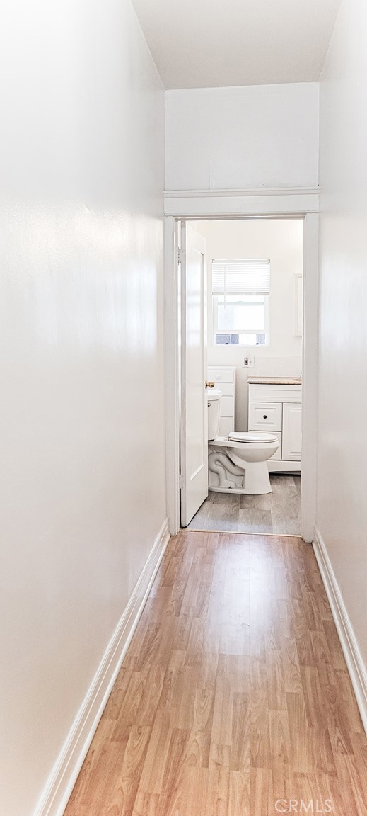 https://media.crmls.org/medias/09a046d8-9740-4e4c-8be3-d131a55c02ee.jpg?preset=X-Large