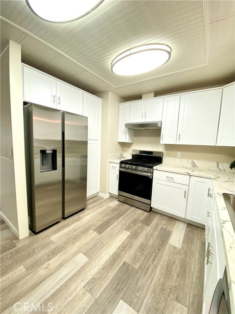 Detail Gallery Image 14 of 39 For 12101 Dale Ave #107,  Stanton,  CA 90680 - 2 Beds | 2 Baths