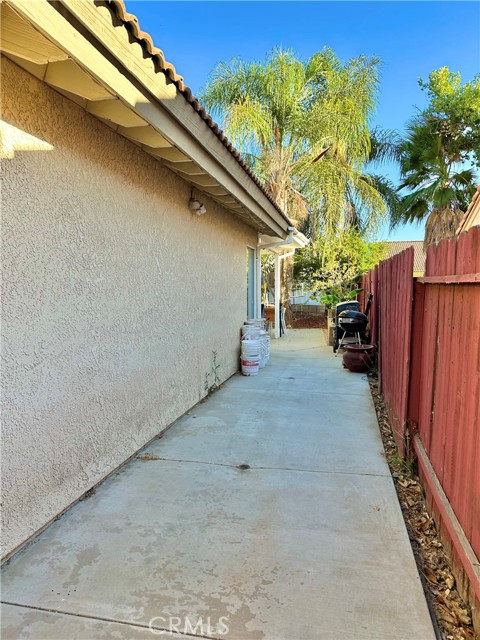 Detail Gallery Image 33 of 37 For 2815 Amber Dr, Hemet,  CA 92545 - 4 Beds | 3 Baths