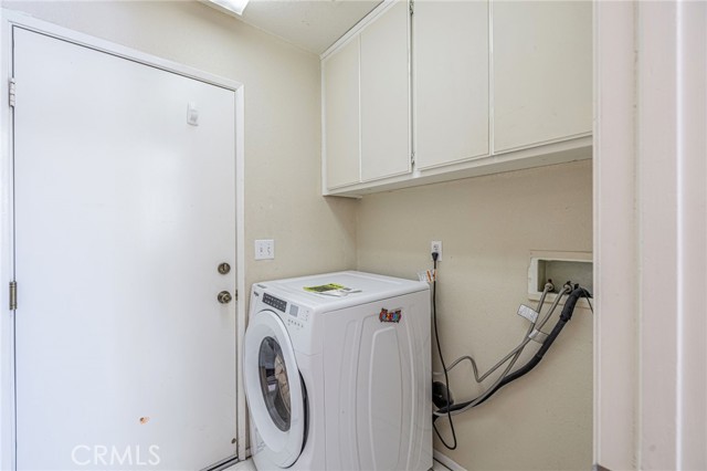 5808 Monterey Place, Palmdale CA: https://media.crmls.org/medias/09a118f8-ffe2-4512-bbf5-ec352df3bedd.jpg