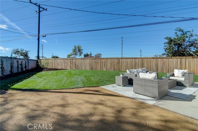 Detail Gallery Image 23 of 29 For 8652 Royer, Huntington Beach,  CA 92647 - 4 Beds | 2 Baths