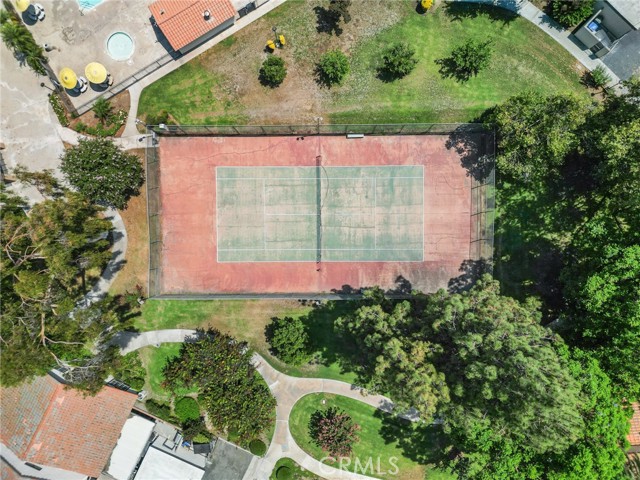 8809 Amigos Place, Riverside CA: https://media.crmls.org/medias/09a3e5c2-2558-49b8-9132-35567c18faa5.jpg