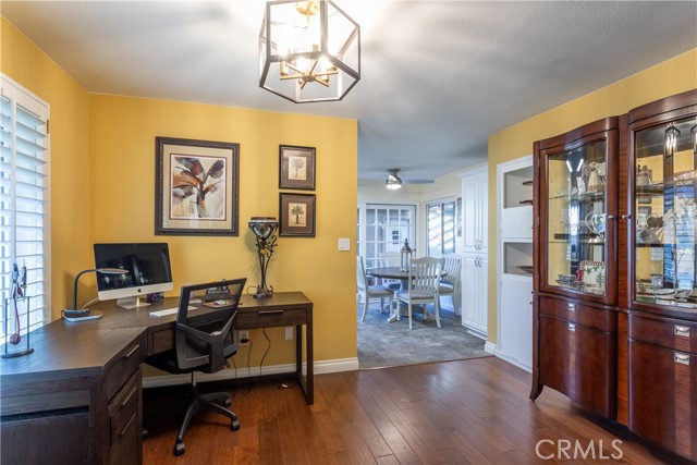 Detail Gallery Image 9 of 43 For 6581 Orangewood Ave, Cypress,  CA 90630 - 3 Beds | 2 Baths