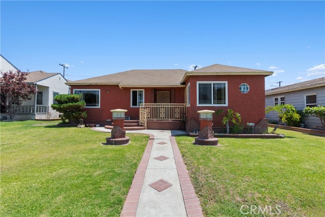 11028 Spinning Avenue, Inglewood CA: https://media.crmls.org/medias/09a4a271-e062-4dde-81e6-143eff5d7af9.jpg