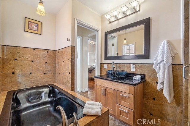 Detail Gallery Image 18 of 28 For 3412 Market, San Francisco,  CA 94114 - 3 Beds | 2 Baths