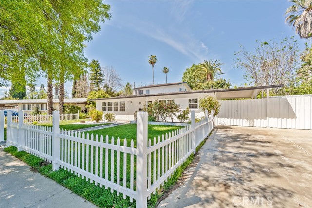 Image 2 for 7713 Aura Ave, Reseda, CA 91335