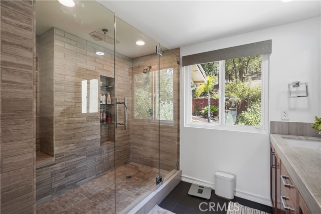 Detail Gallery Image 19 of 37 For 2355 Stormcroft, Westlake Village,  CA 91361 - 4 Beds | 2/1 Baths