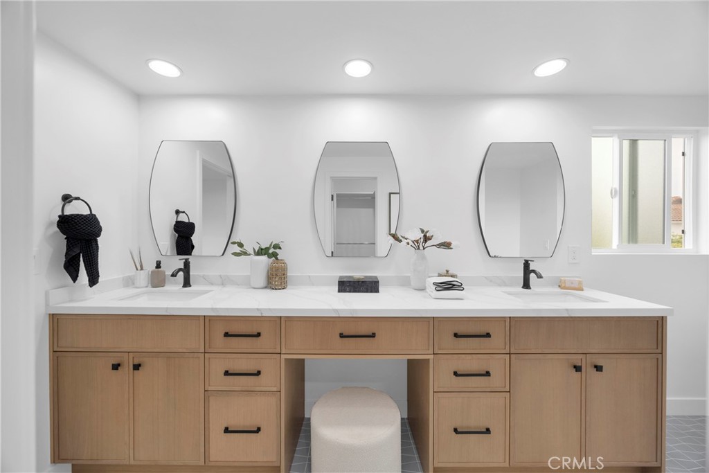 MLS #OC26167228 image #34