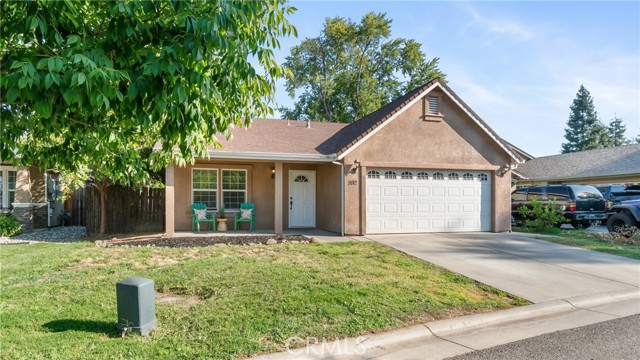 Detail Gallery Image 2 of 36 For 592 Desiree Ln, Chico,  CA 95973 - 4 Beds | 2 Baths