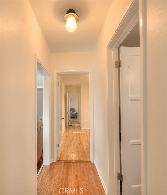 Detail Gallery Image 8 of 25 For 4746 Obispo Ave, Lakewood,  CA 90712 - 4 Beds | 2 Baths