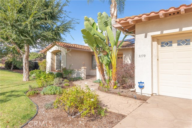 Detail Gallery Image 4 of 50 For 3170 Larkwood Ct, Fallbrook,  CA 92028 - 3 Beds | 3 Baths