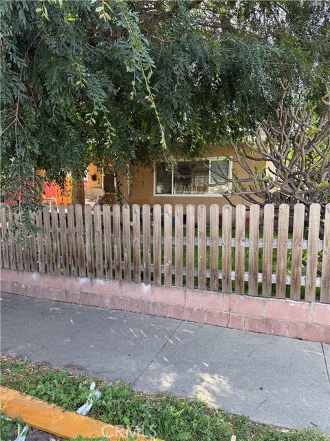 Front Image Thumbnail for CRPW26067883